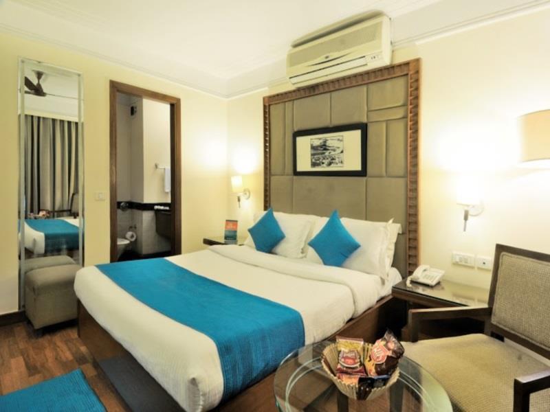 The Bmk Hotel New Delhi Exteriör bild