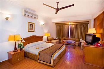 The Bmk Hotel New Delhi Exteriör bild